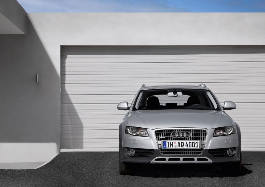  Audi A4 Allroad 2.0T Quattro (B8, 8K) 2009 года  (фото 2 из 47)